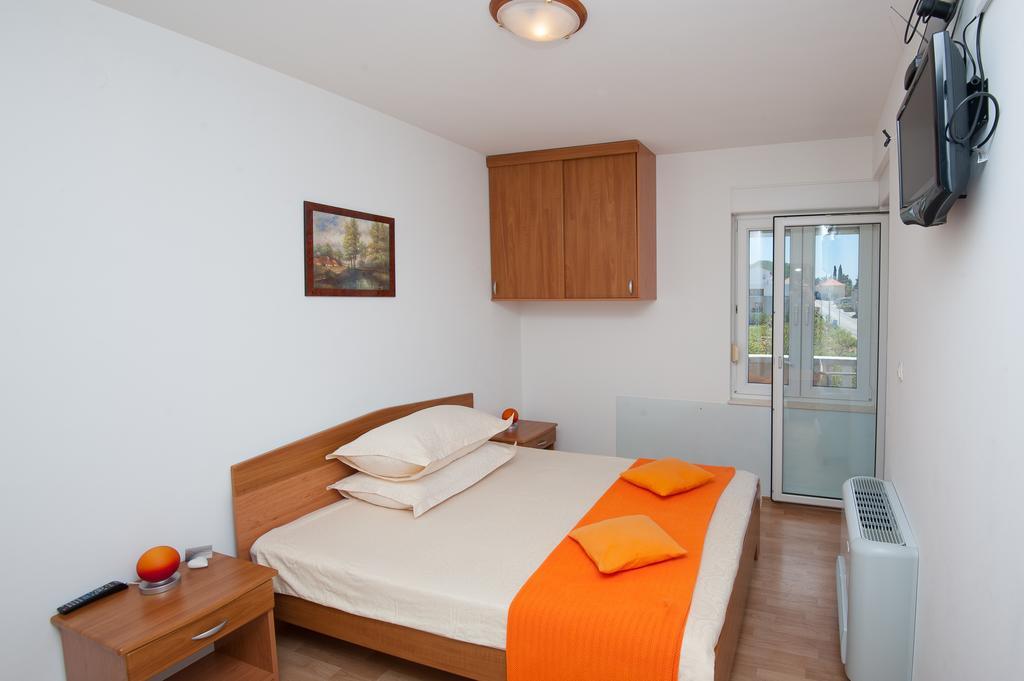 Apartments Lucia Podstrana Exterior foto